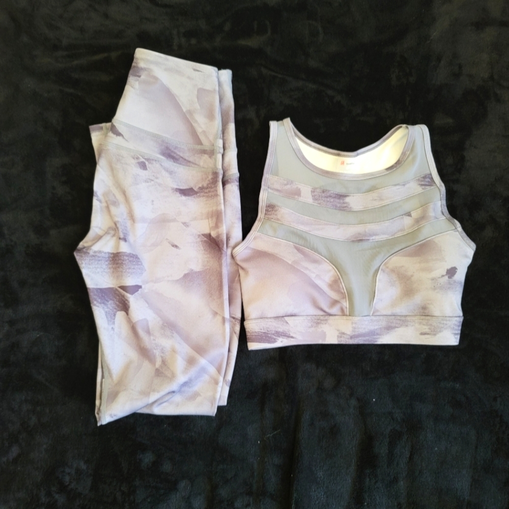 New (no tags) Purple Marble & Mesh Fashion Athleisure Workout Gear (S)